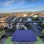 Apartment Bright With Balcony In Annecy